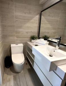 Great view and Pool apartment