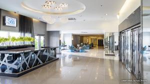 SEA 2-BR Unit with Free Parking near Mall of Asia