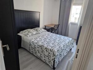 Appartements Appartement comfortable a 200 m a pied du RER A : photos des chambres