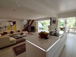 Villas Villa proche Paris vue sur Marne : photos des chambres