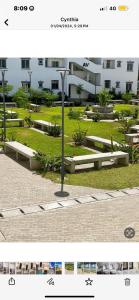 Giana’s stays with pool