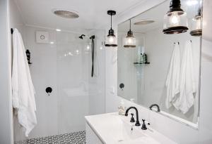 Halls Eclectic Hideaway Bowral