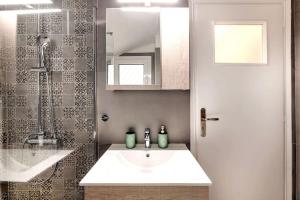 Boutique35 Luxury Apartment, Athens, Acropolis