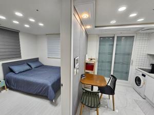 Căn Hộ 1 Phòng Ngủ (One-Bedroom Apartment)