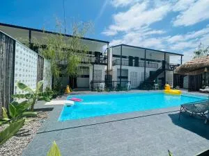 Penguin Villa Resort & Bistro - Ban Khlong Ban I Sun