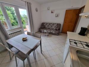 Apartment in Dramalj 33974