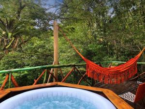 BAUMHAUS Cabañas rusticas con jacuzzi privado