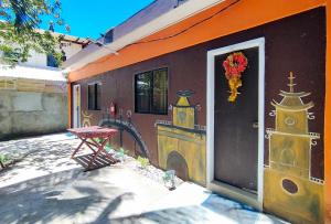 Riannes Beach Resort by RedDoorz