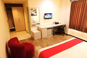 Halogen Hotel Airport Surabaya