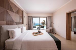 Royal Suite with Sea View and Private Pool room in KRESTEN ROYAL Euphoria Resort