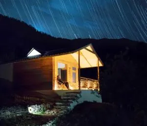 The Goat Village, Dayara Bugyal - Bhatwāri