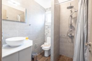 Luxury Beachfront Suite in Voula Premium 2-Bedroom Stay