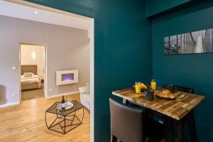 Le DONJON DIONYSOS - Love Room