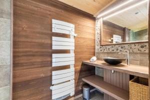 Chalets Merveille architectural en rondins chalet Whistler : photos des chambres