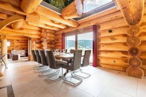 Chalets Merveille architectural en rondins chalet Whistler : photos des chambres