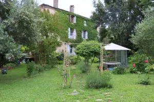 Au Jardin - 圣保罗－代斯皮