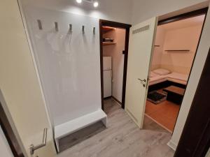 Cozy apartment near beach in Gajac