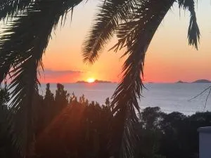 Villa Sampiero, sur mer, piscine et plage à pieds - Molini
