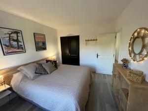 Villas Villa Sampiero, sur mer, piscine et plage a pieds : photos des chambres