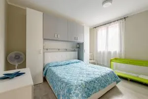 Laura al mare - Rovere