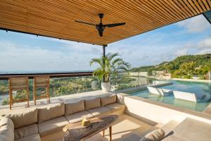 Villa Friendly - Luxury 4 BR villa In Uluwatu - 4hvězdičkové hotely ve městě Badung