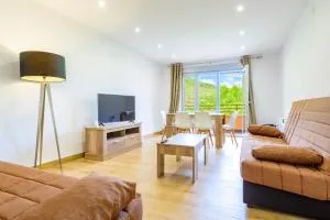 Un endroit accueillant avec vue à Jerica - Caudiel