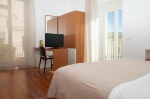 Deluxe Double Room with Balcony room in La Dimora di Piazza Carmine