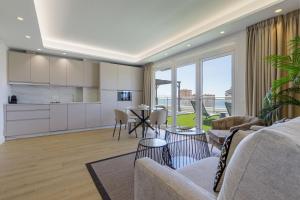 Penthouse Malagueta Sea View