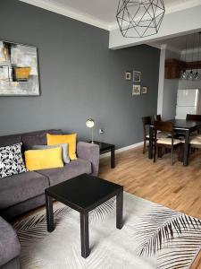 Brand NEW! 2BDR Lux Apartment RAYKO