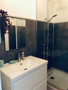 Maisons de vacances Charmante maison familiale avec jardin et jacuzzi proche ocean : photos des chambres