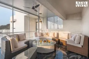 StayVista at Dreamsville Apartment with Jacuzzi & Pet Friendly Home - Vaishet