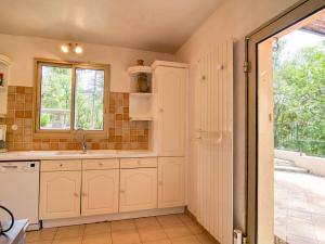 Maisons de vacances Holiday Home Le Bastidon by Interhome : photos des chambres