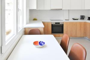 Spacious apartment in Athens