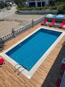 kardeşler apart - 贝尔迪比