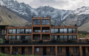 Hotel Memoir Kazbegi by DNT Group