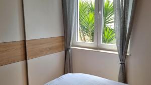 Erdgeschoss Ferienwohnung Mit Garten Und Pool