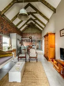 Luname`s  - Stompneusbaai