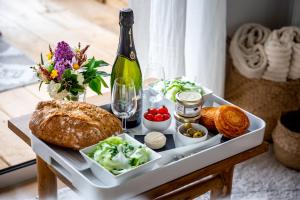 Maisons d'hotes Le Vallon de Lehon : photos des chambres