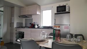 Maisons de vacances MysavinaHouse : photos des chambres