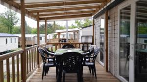 Maisons de vacances MysavinaHouse : photos des chambres