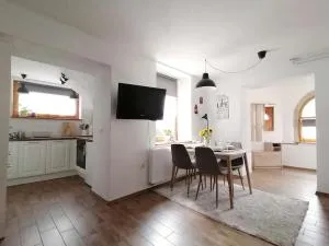 Apartment Tela - Kamno