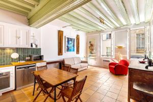Appartements GuestReady - Parisian bliss near the Louvre Museum : photos des chambres