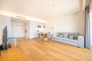 GuestReady - Beachfront Naufragos Retreat 2