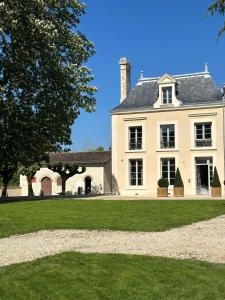 Hotels Domaine de l-Ecorcerie : photos des chambres