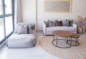 Flower gardens Estepona, Close to historic centre