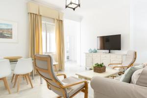 Luminoso y amplio piso en Chipiona 5