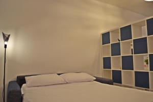 Boutique Ivy Rose 2-Bed Home, Heart of Marsaxlokk