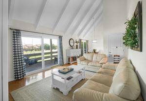 Seascape Villa - 37C