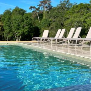 Hotels Domaine de l-Ecorcerie : photos des chambres