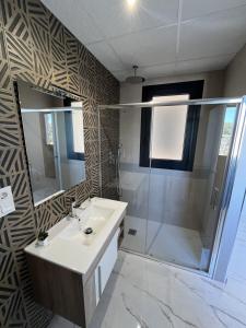 Casa Ana-Luisa (Villamartin - Luxury Holiday Apartment)